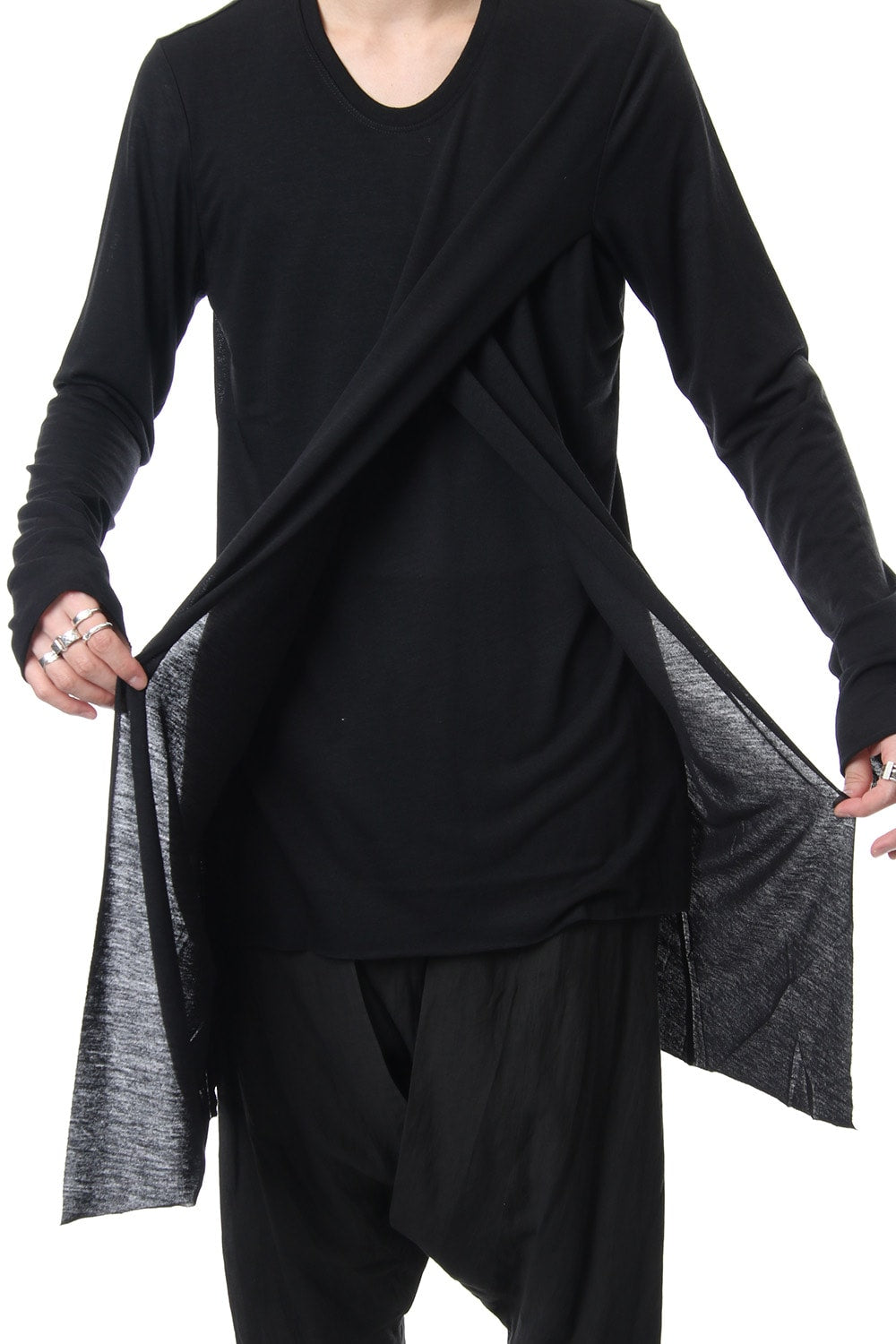 Crossed Layer Cut & Sewn