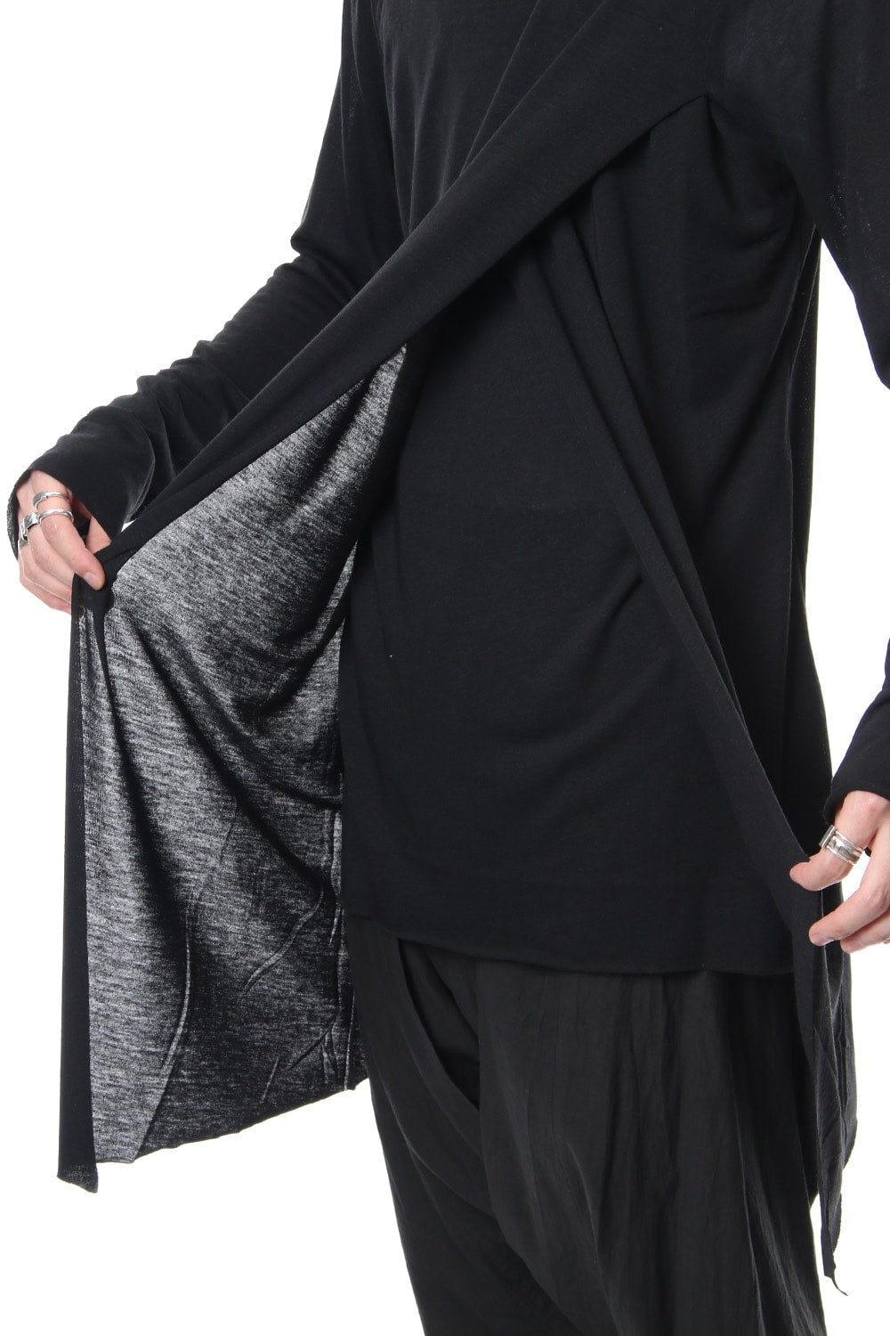 Crossed Layer Cut & Sewn