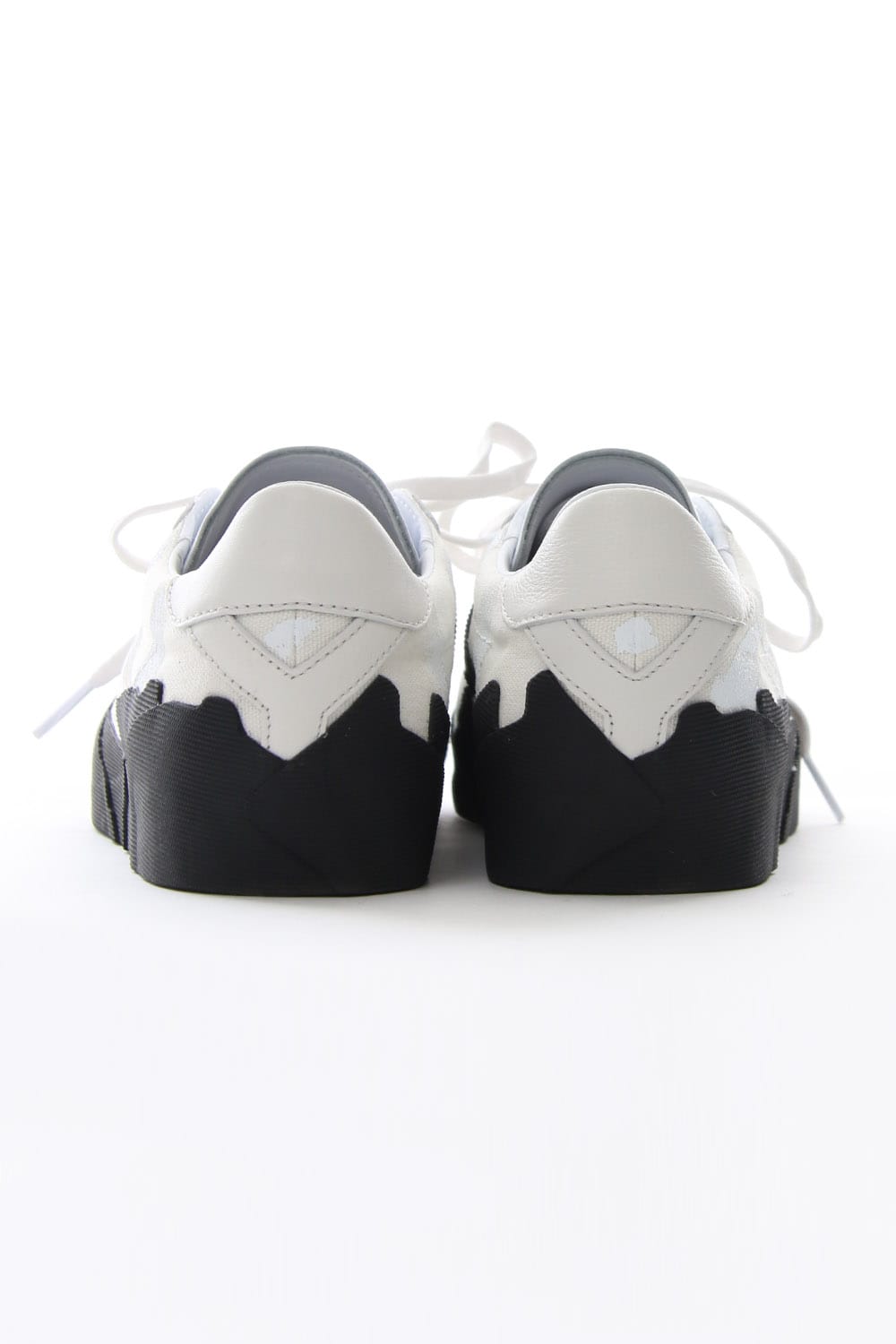 TAKUSAN Low Cut Sneakers