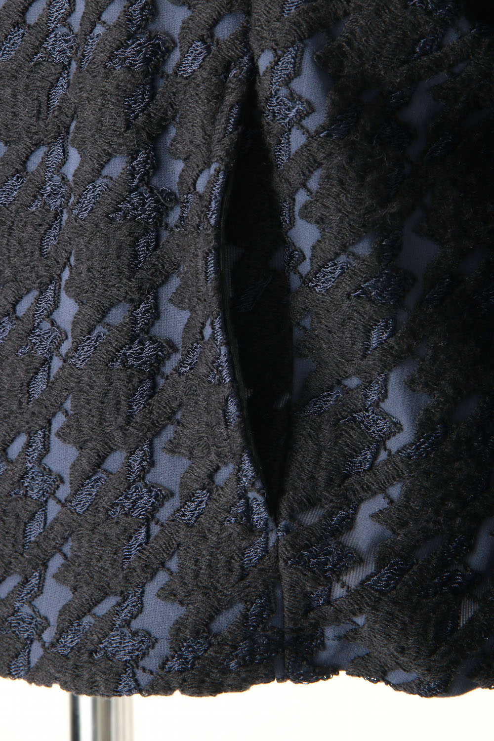 HOUNDSTOOTH BOMB PULLOVER - SATOKO OZAWA