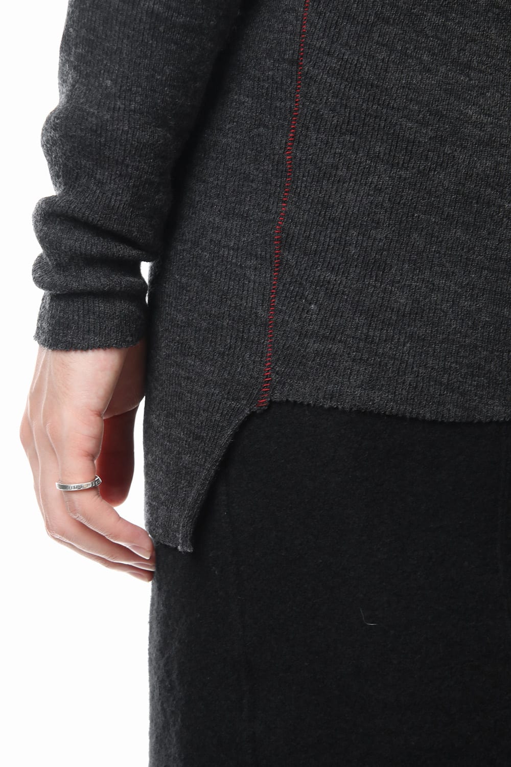 Rib knitting asymmetry turtleneck