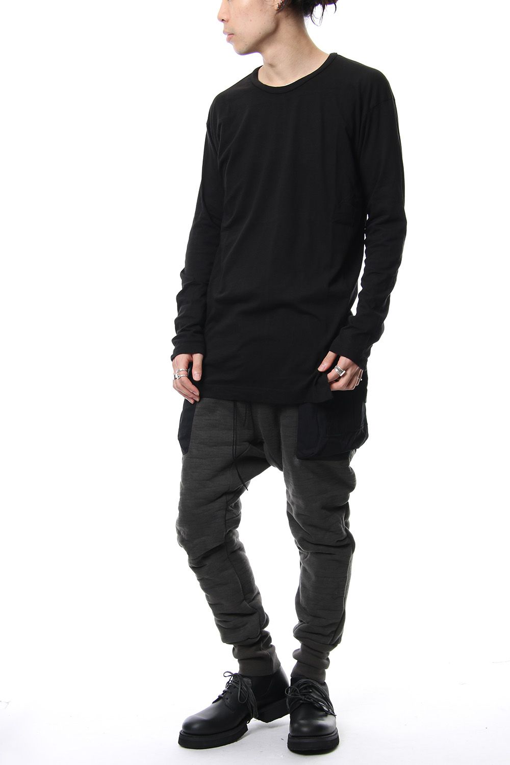 Product dyeing back center coloring stitching long sleeve T Black × Red