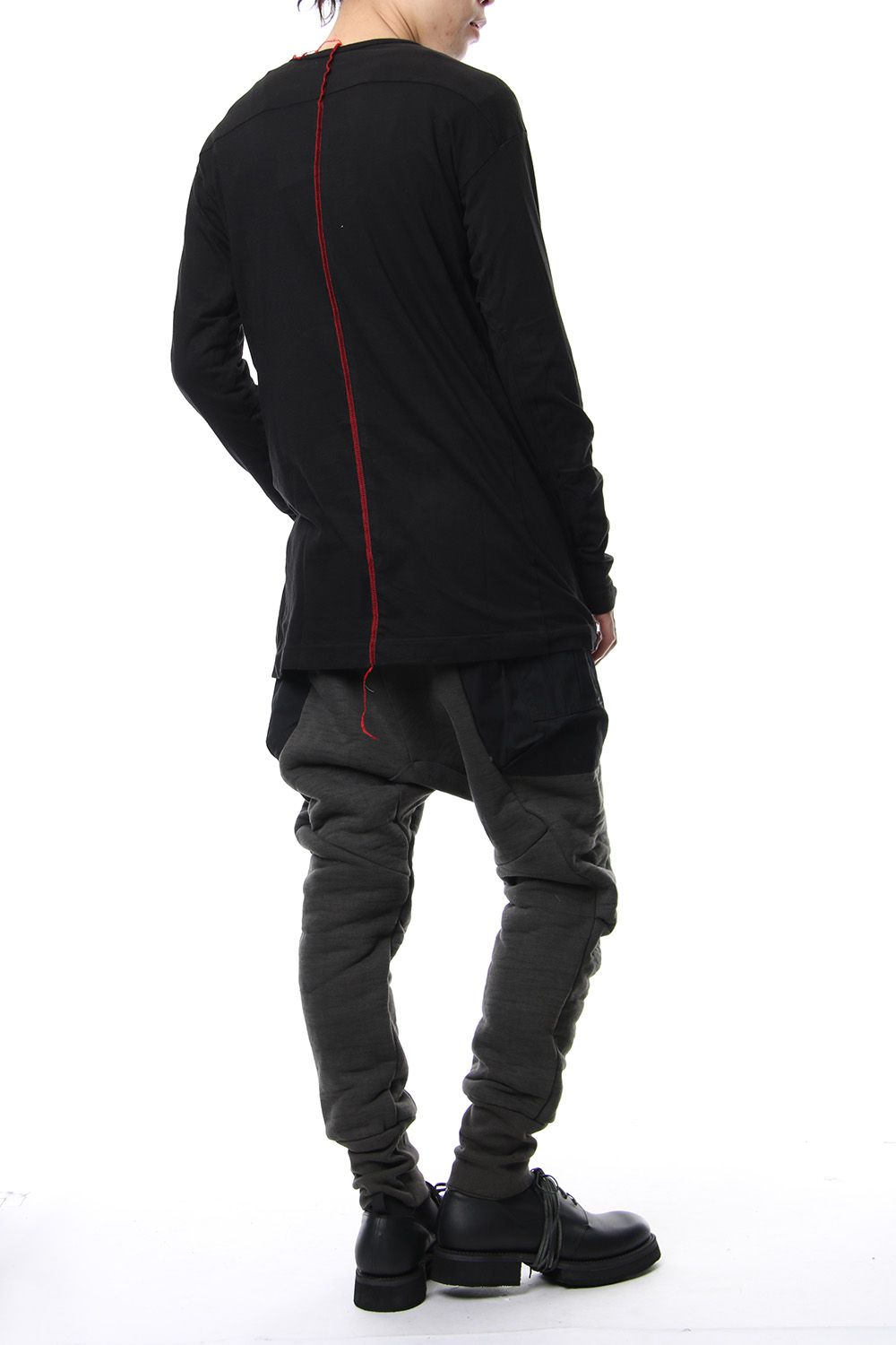 Product dyeing back center coloring stitching long sleeve T Black × Red