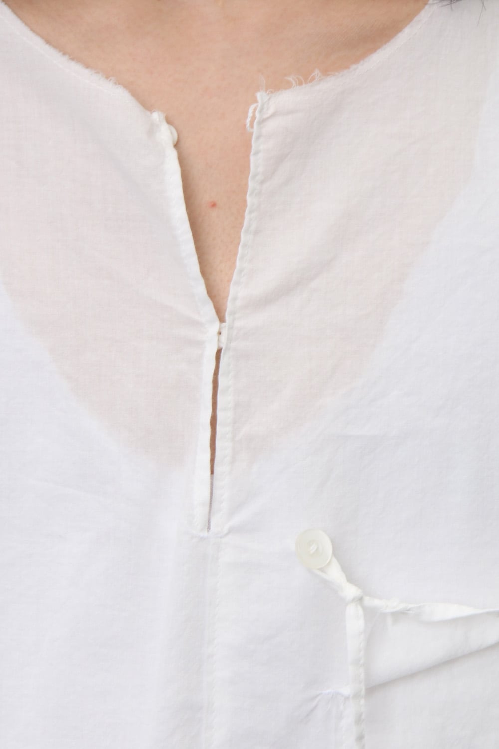 BUTTON & STRING TUNIC WHITE