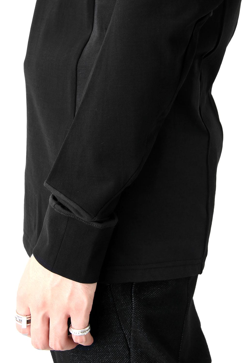 Long Sleeve Anatomical Cutting