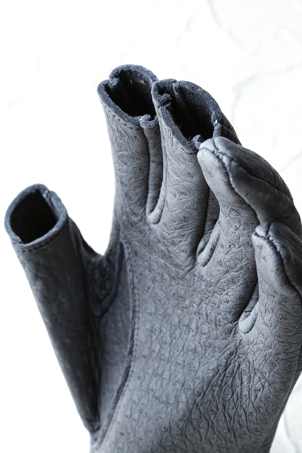 FASCNATE Limited Glove peccary leather