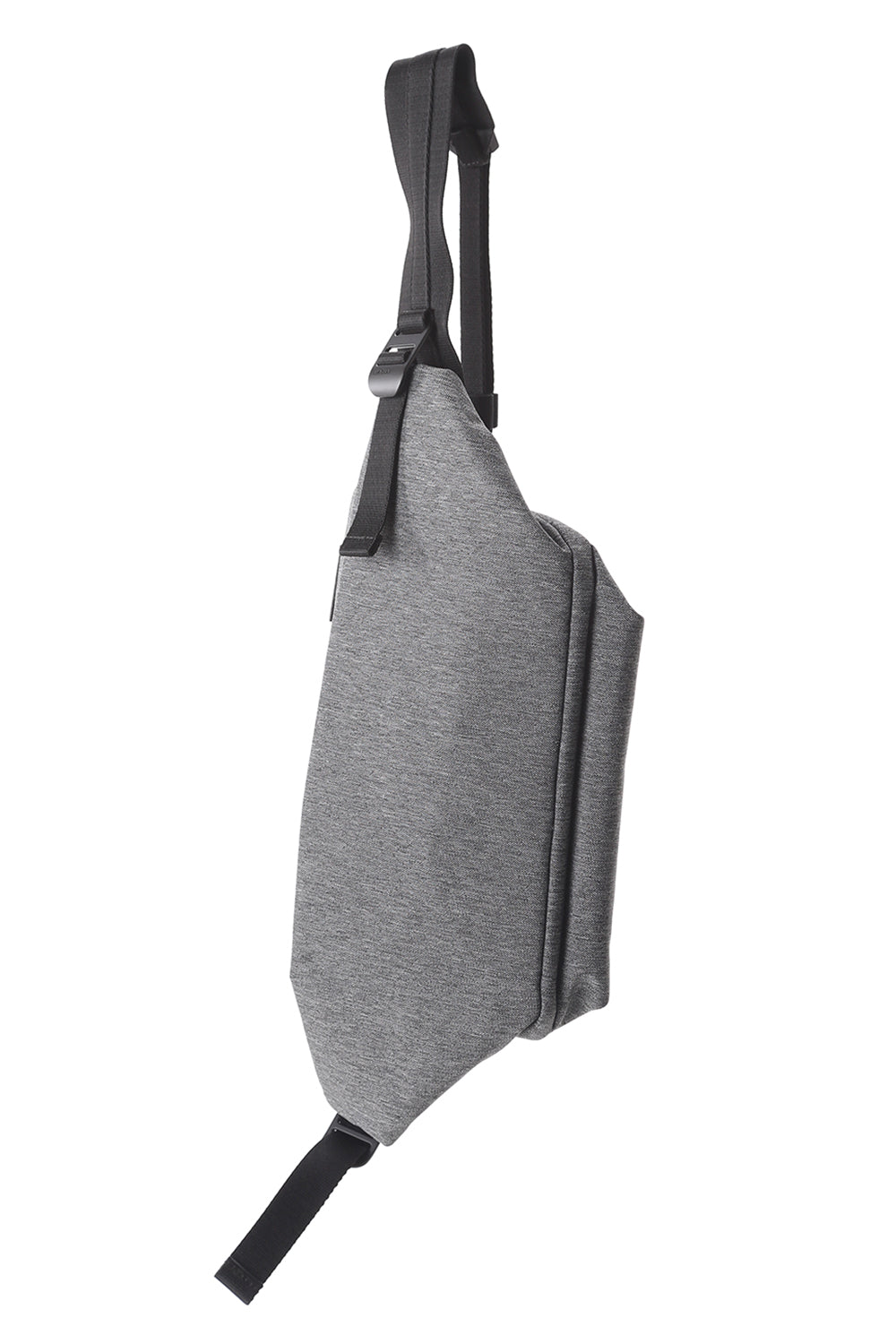 Isarau Black Melange