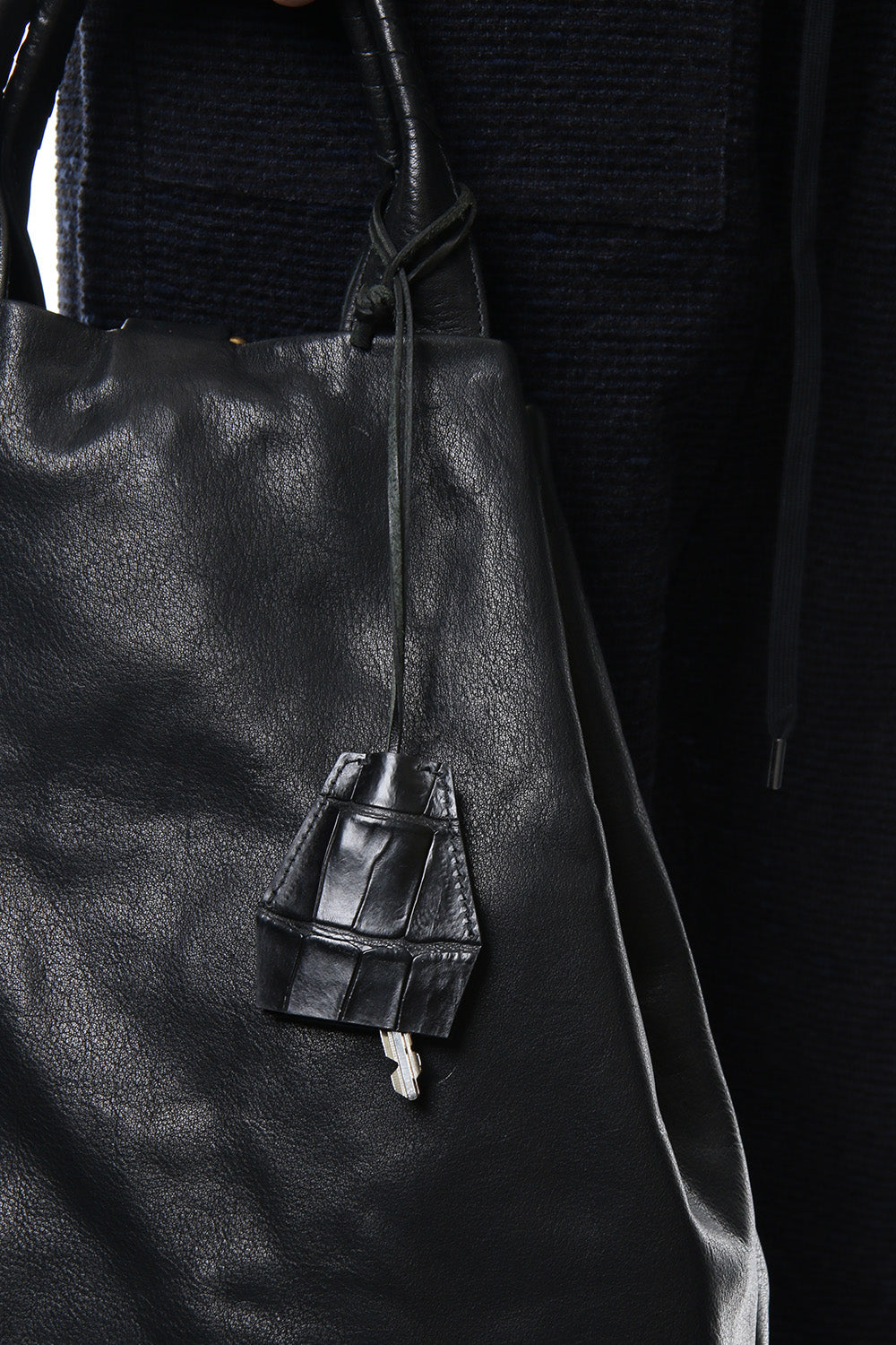 Key dyffle - crocodile Black