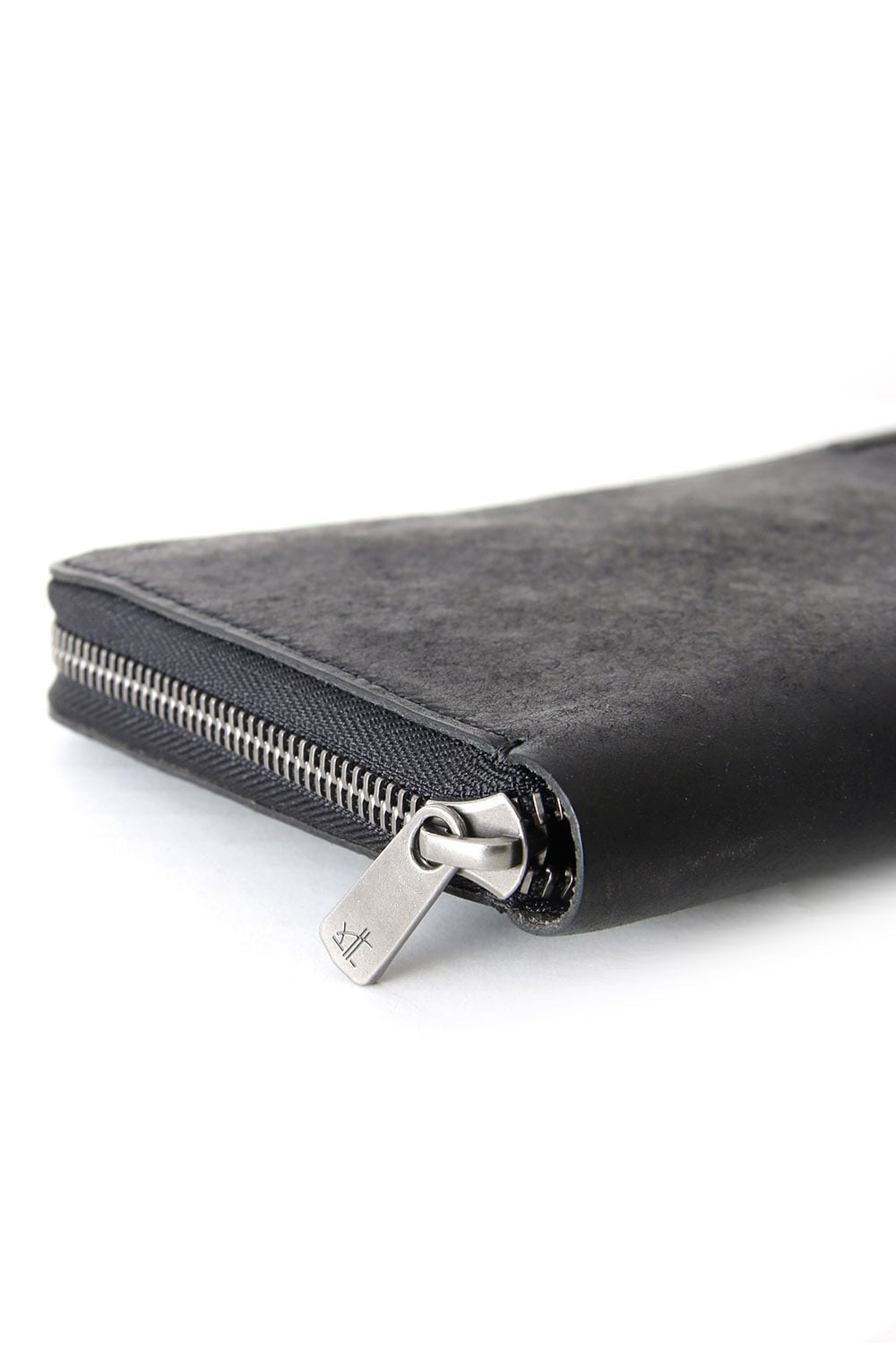 Round Zip Cow Leather Long Wallet