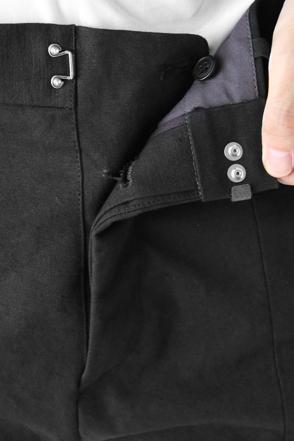 Semi curve trousers Black