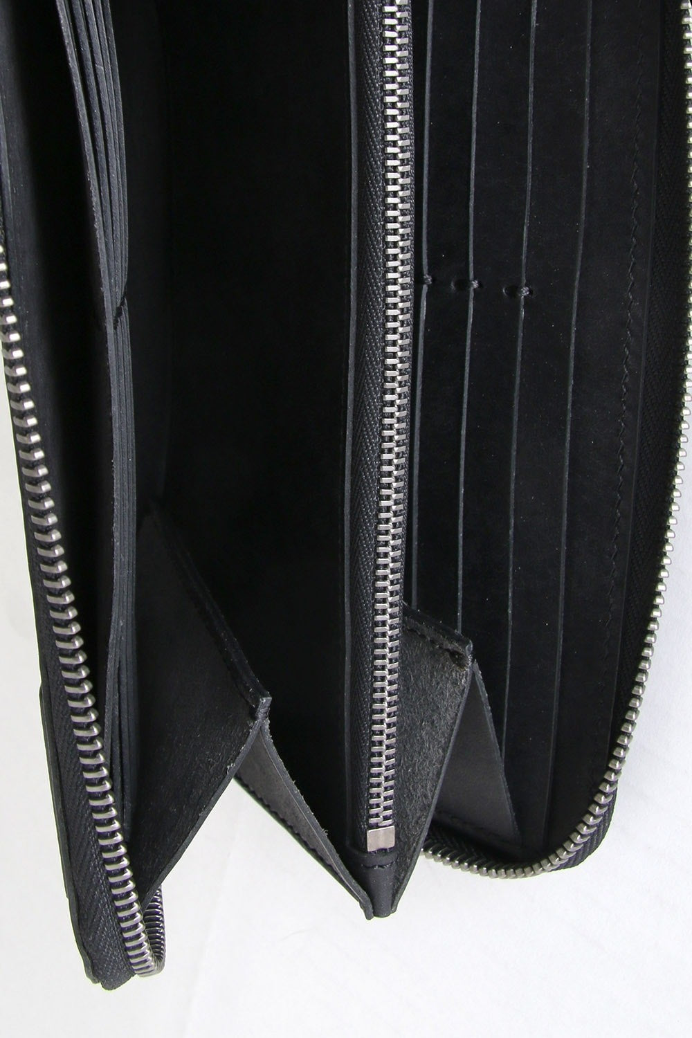 Round Zip Cow Leather Long Wallet