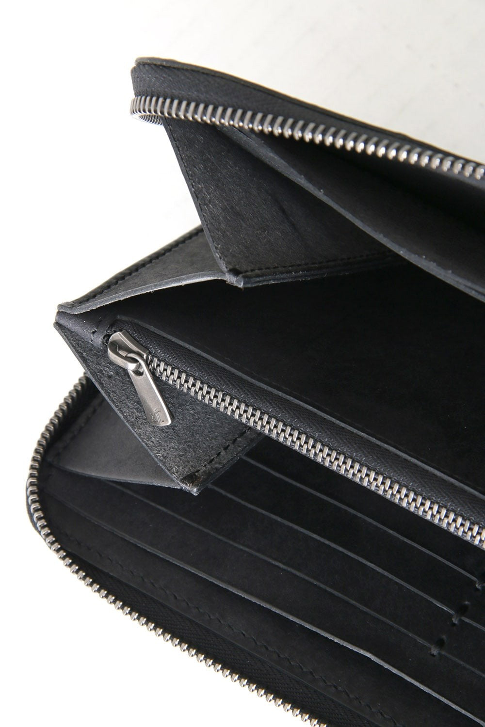 Round Zip Cow Leather Long Wallet