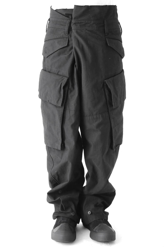 BAGGY CARGO PANTS