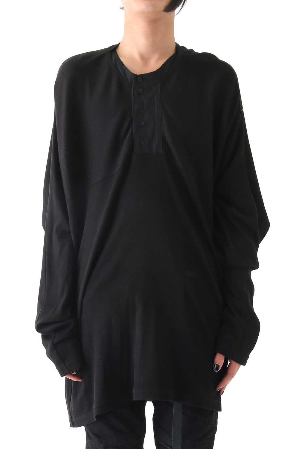 HENRY NECK OVER CUT-SEW