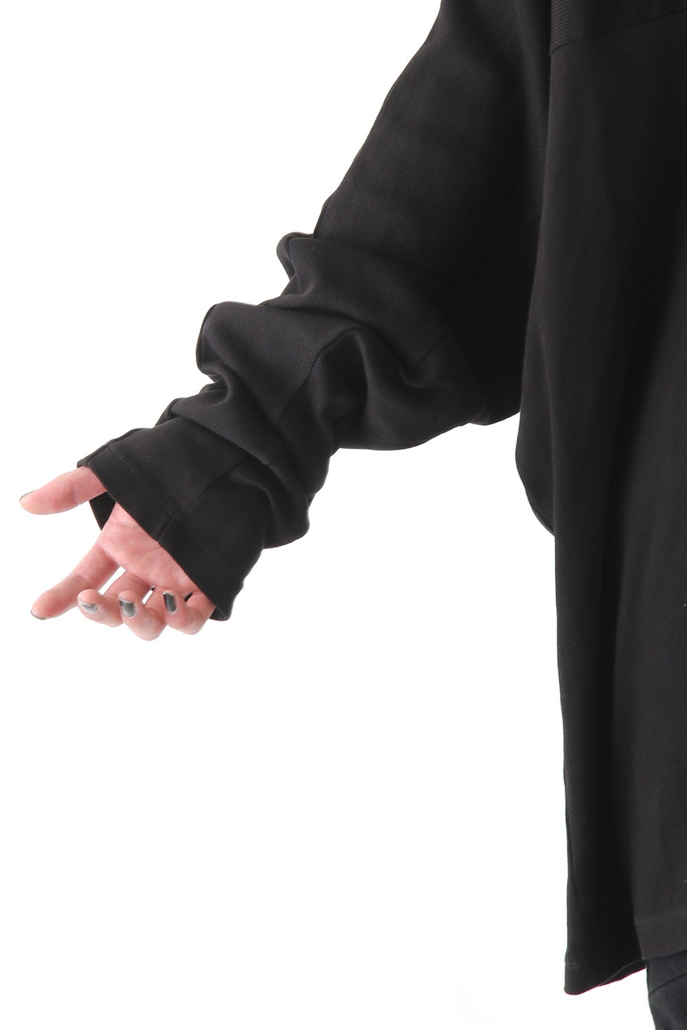 HENRY NECK OVER CUT-SEW