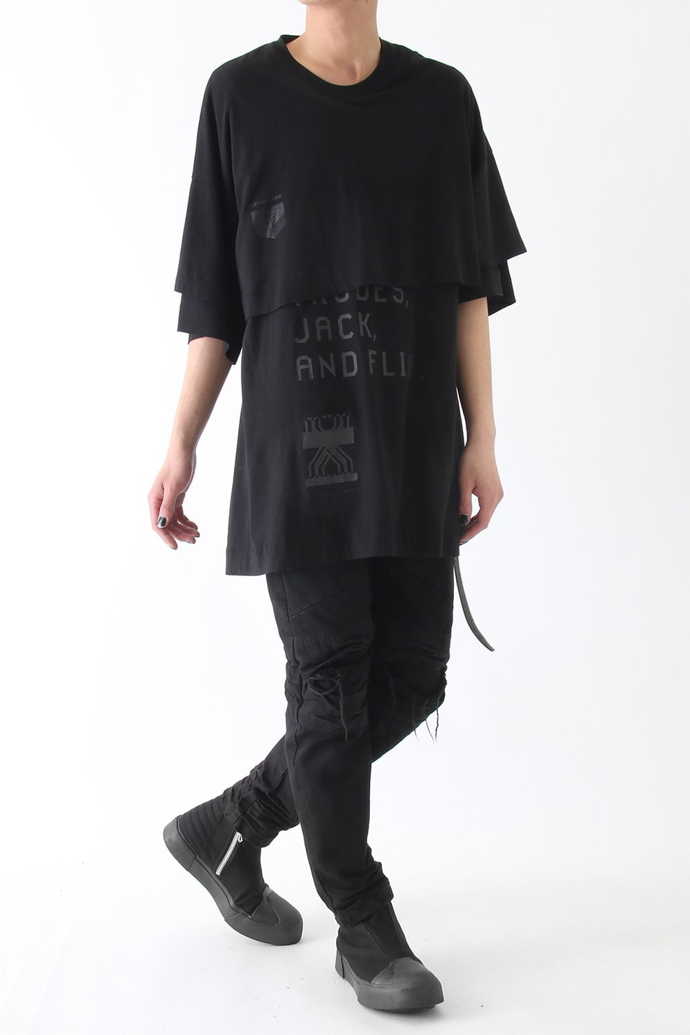 LAYERED CUT-SEW
