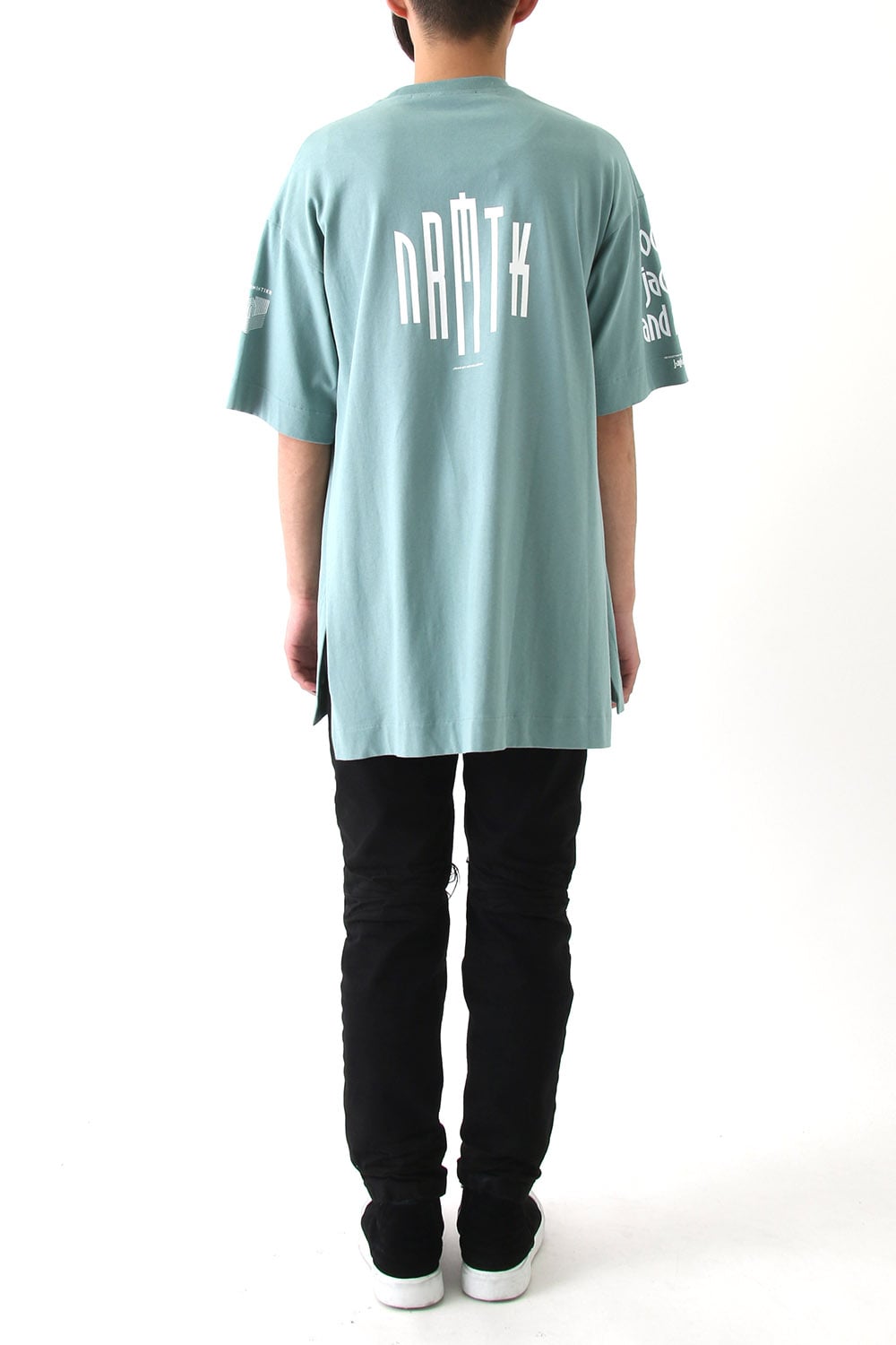 SHORT SLEEVE CUT-SEW