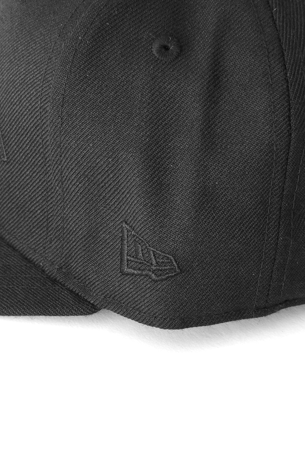 NEW ERA 59FIFTY YY Logo Cap