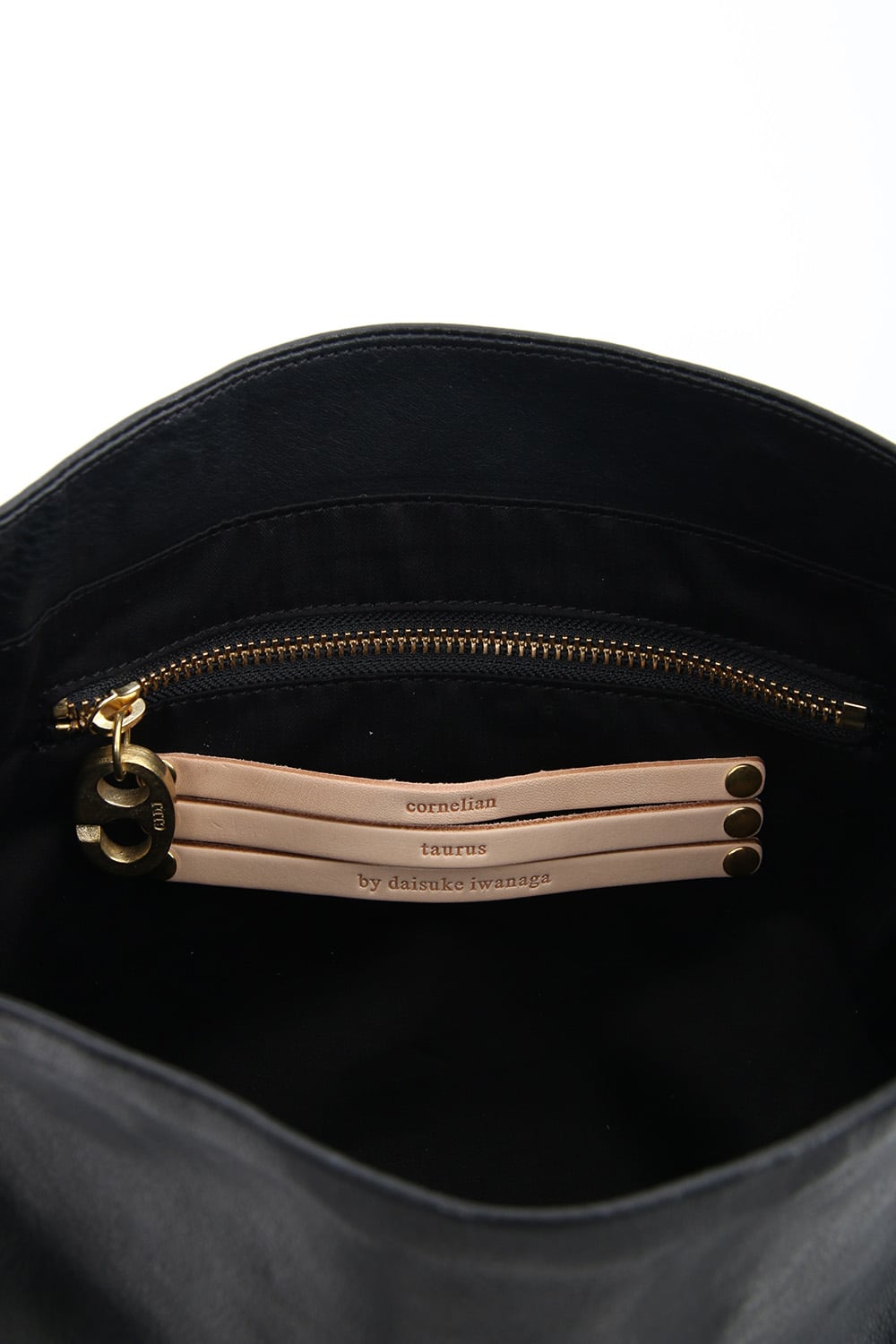 Hand piece shoulder - Mat shrink - cornelian taurus