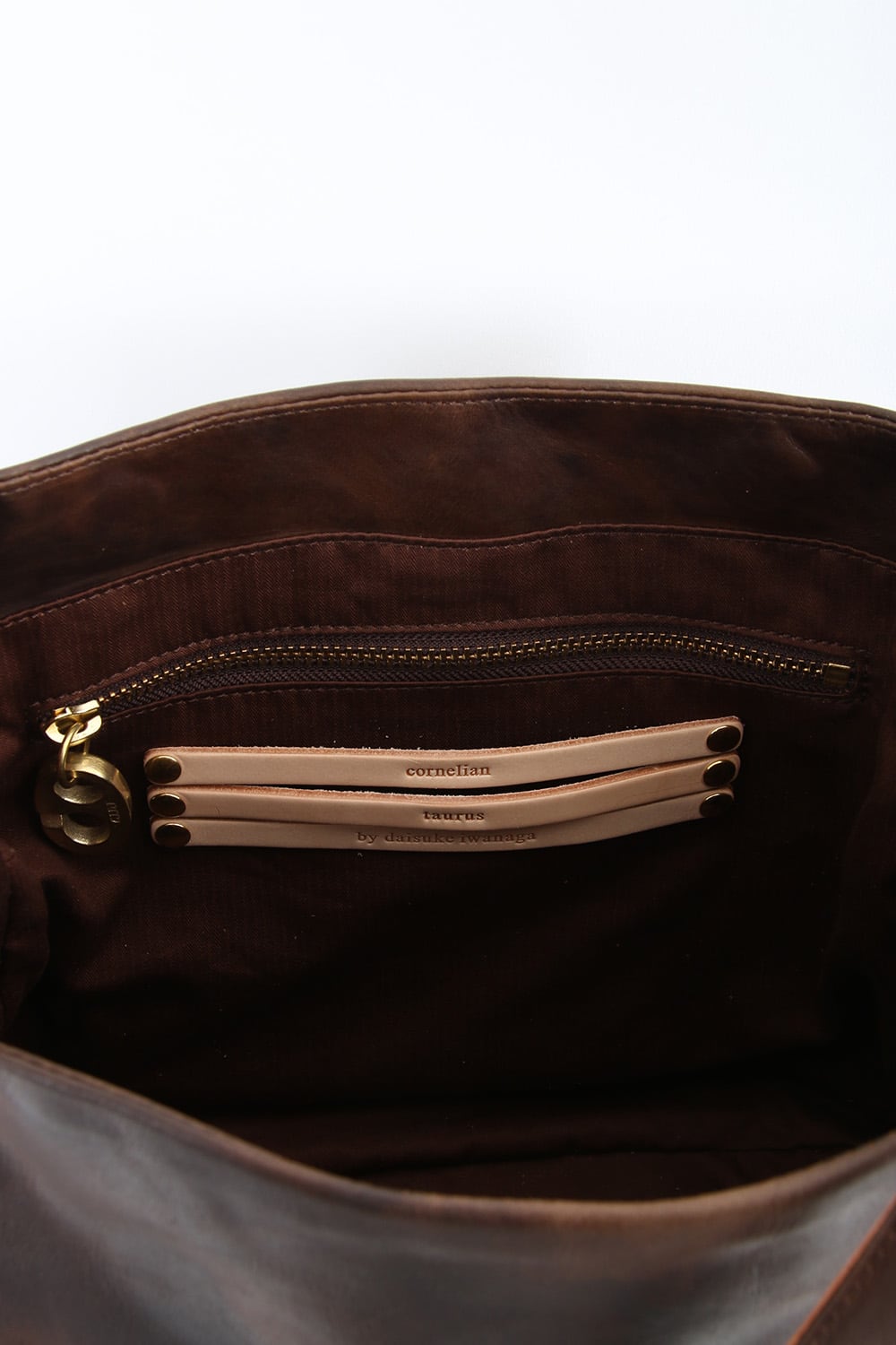 Hand piece shoulder - shave steer - cornelian taurus