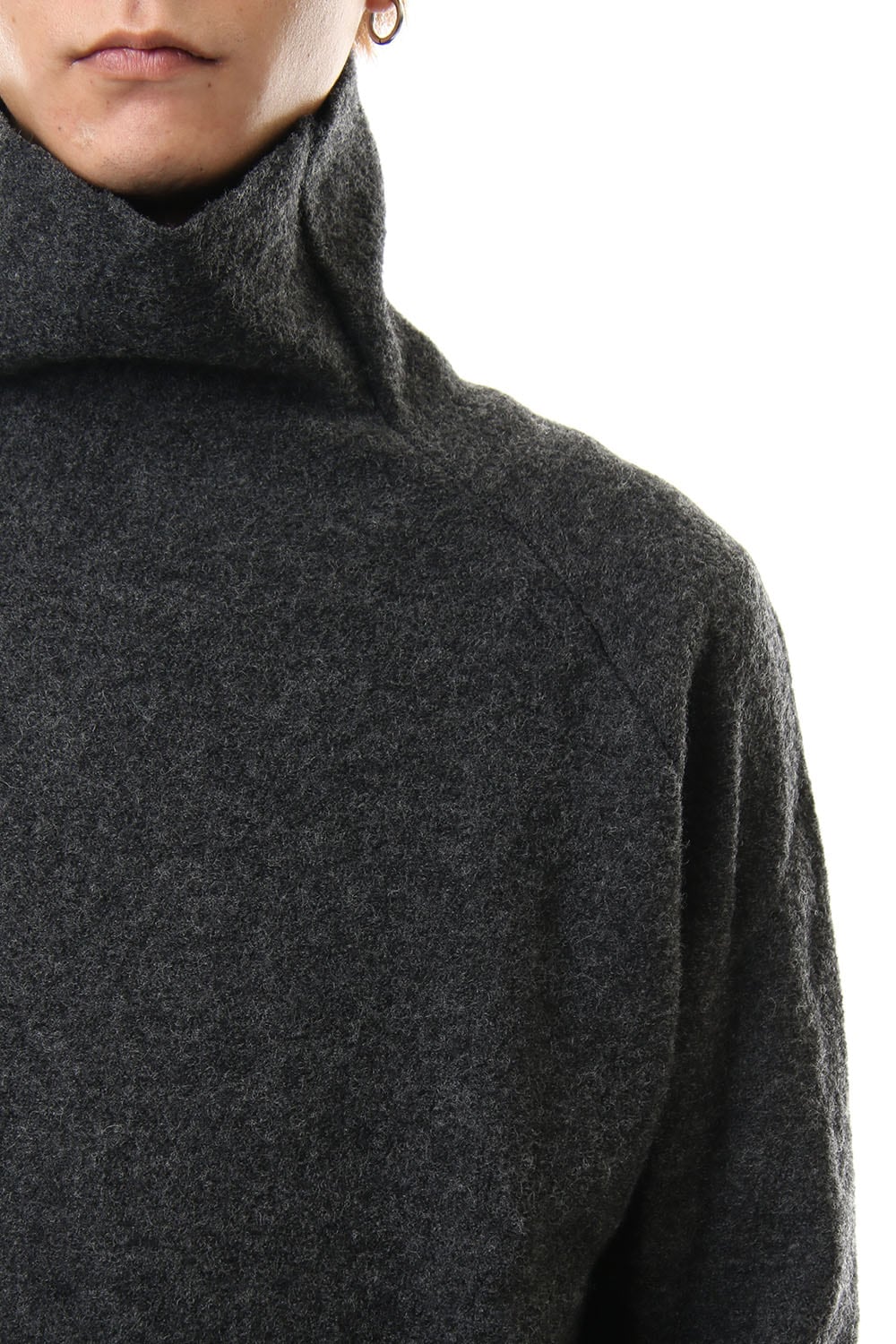 Boucle Bottle Neck L/S Knit D.Gray