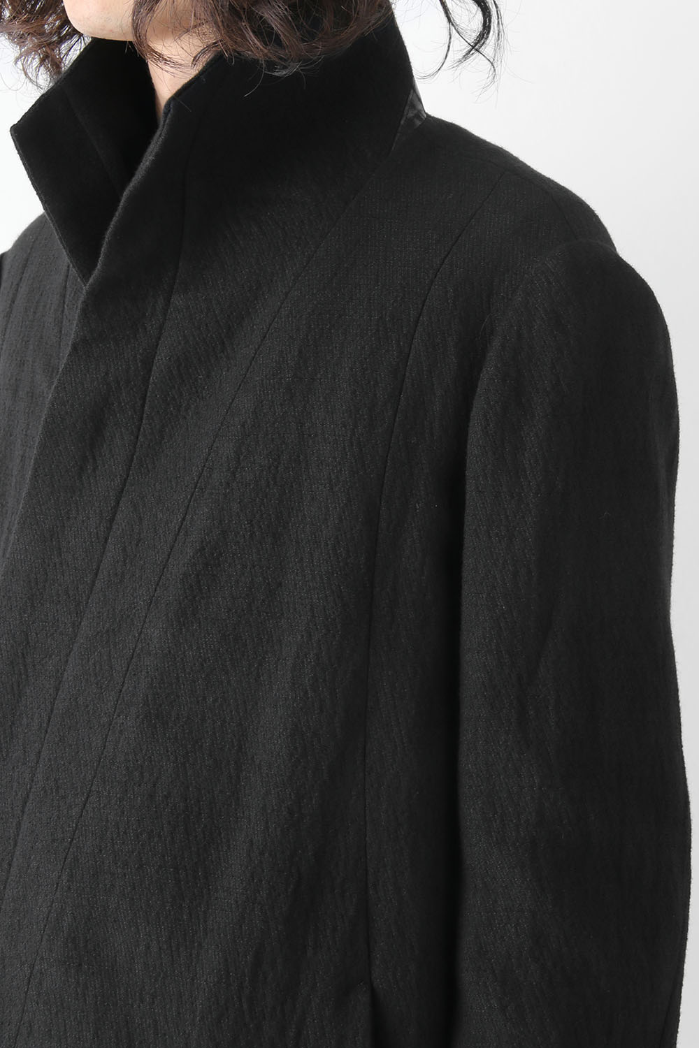 SEAMED EDGE COAT
