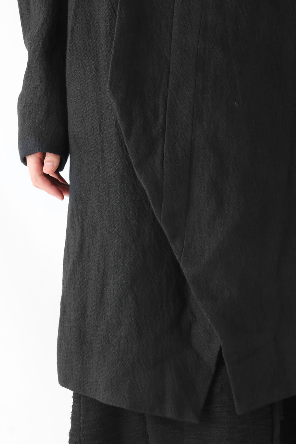 SEAMED EDGE COAT