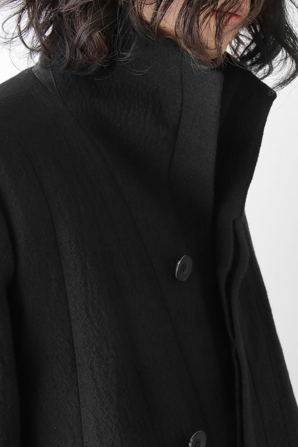 SEAMED EDGE COAT