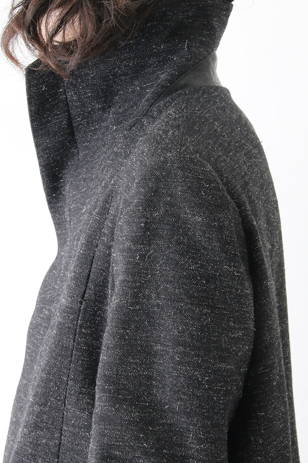 SEAMED EDGE COAT