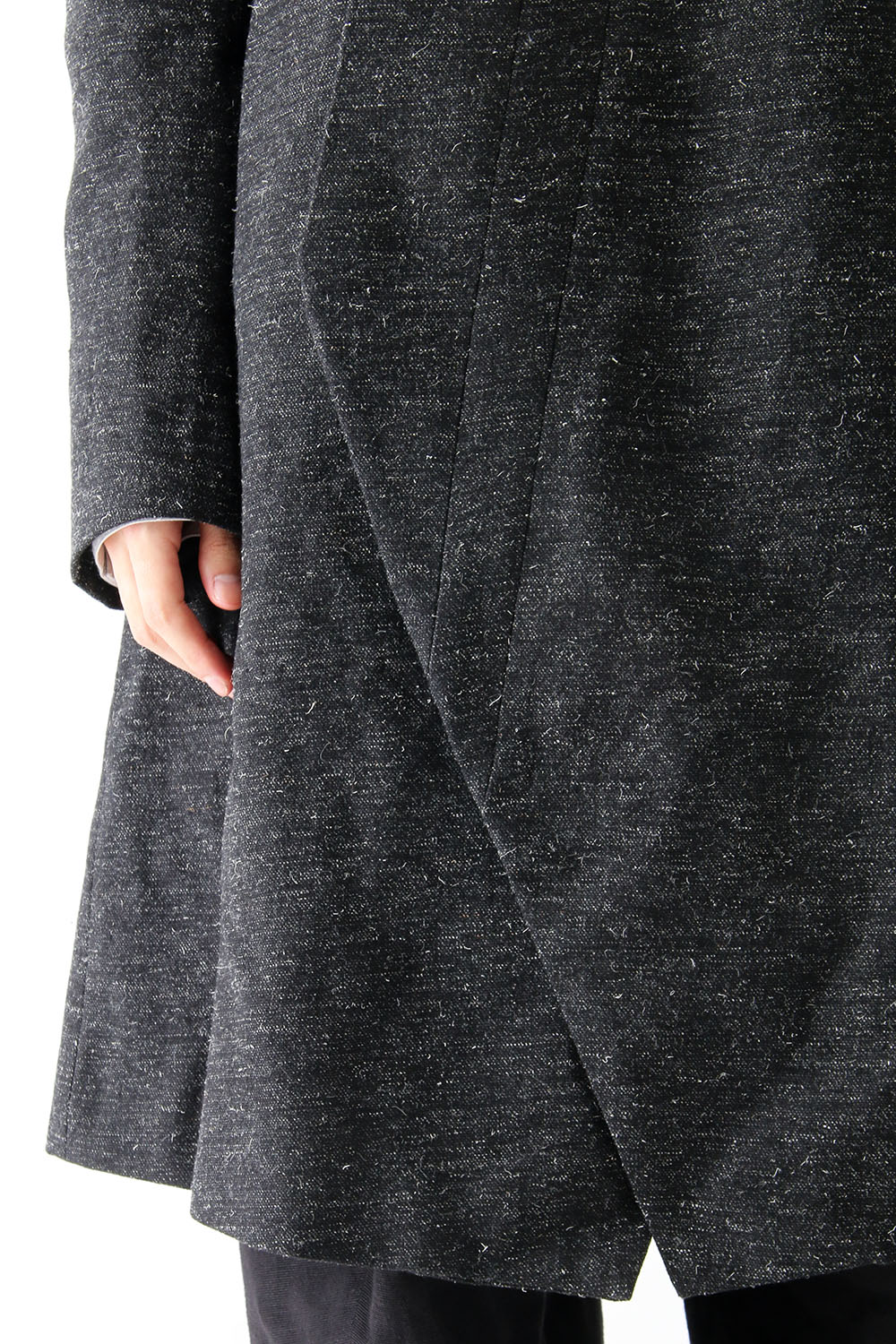 SEAMED EDGE COAT