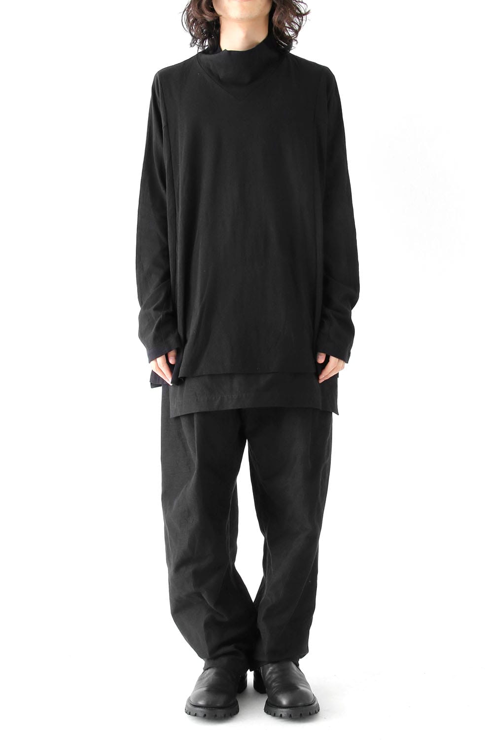 HIGH NECK SEAMED CUT & SEWN