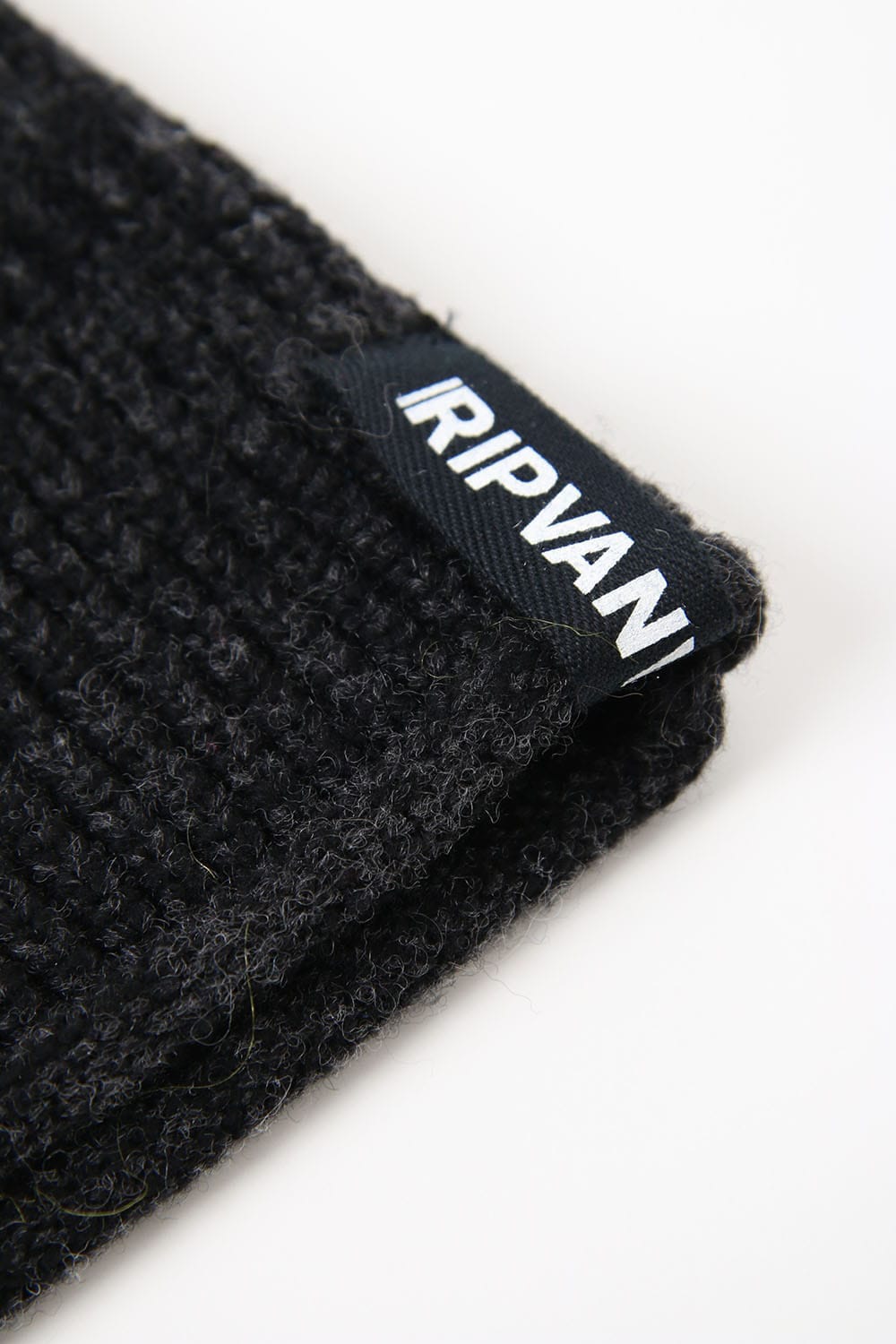 BEANIE Moon Black