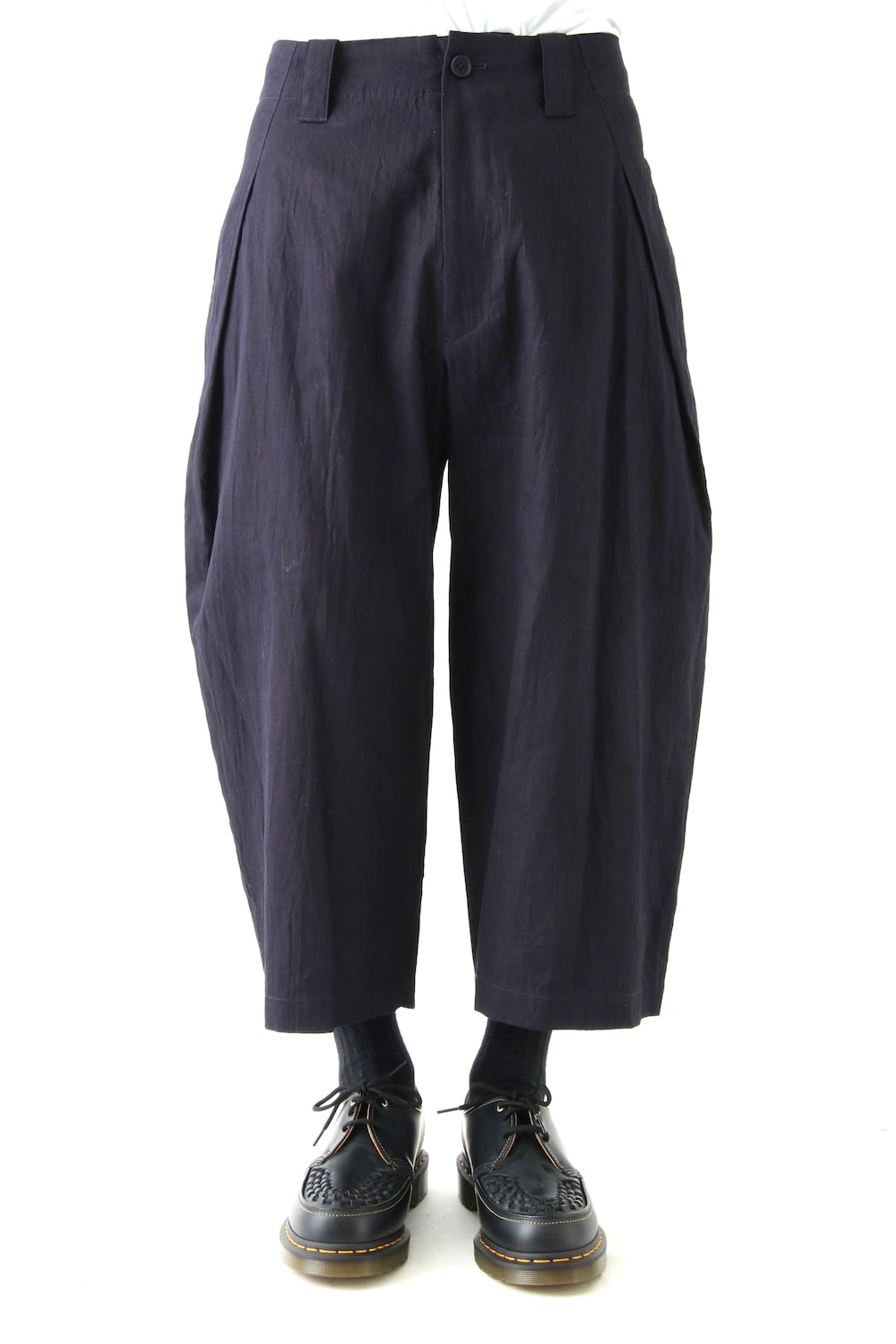 Side Tuck Pants