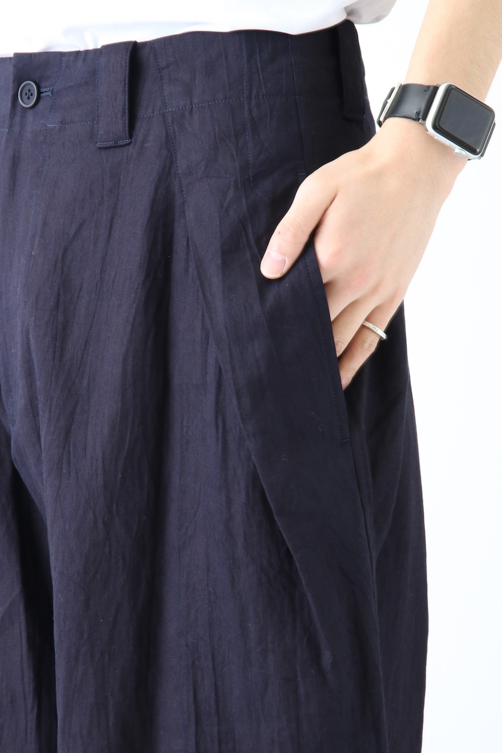 Side Tuck Pants