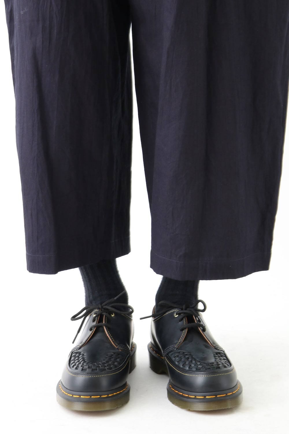 Side Tuck Pants