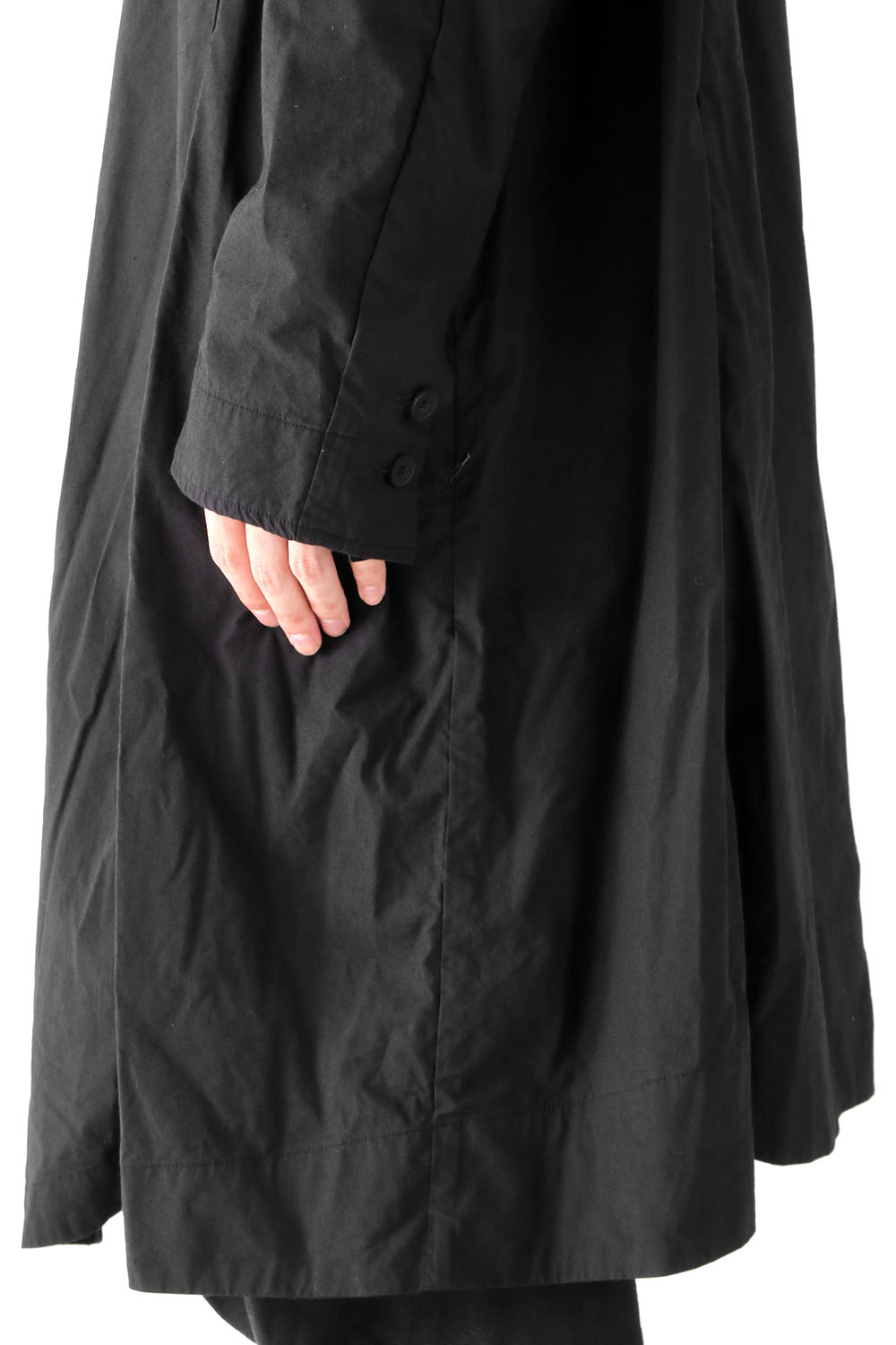 SEAMED COLLARLESS SHIRT COAT