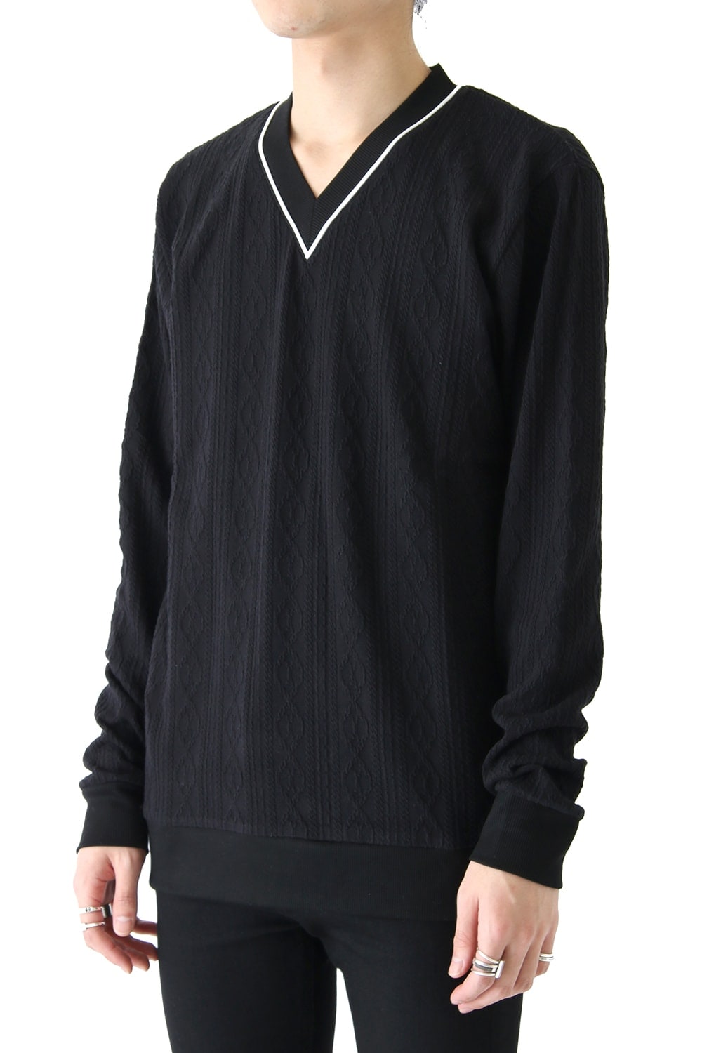 LIGHTケーブル V NECK KNIT (BLACK)