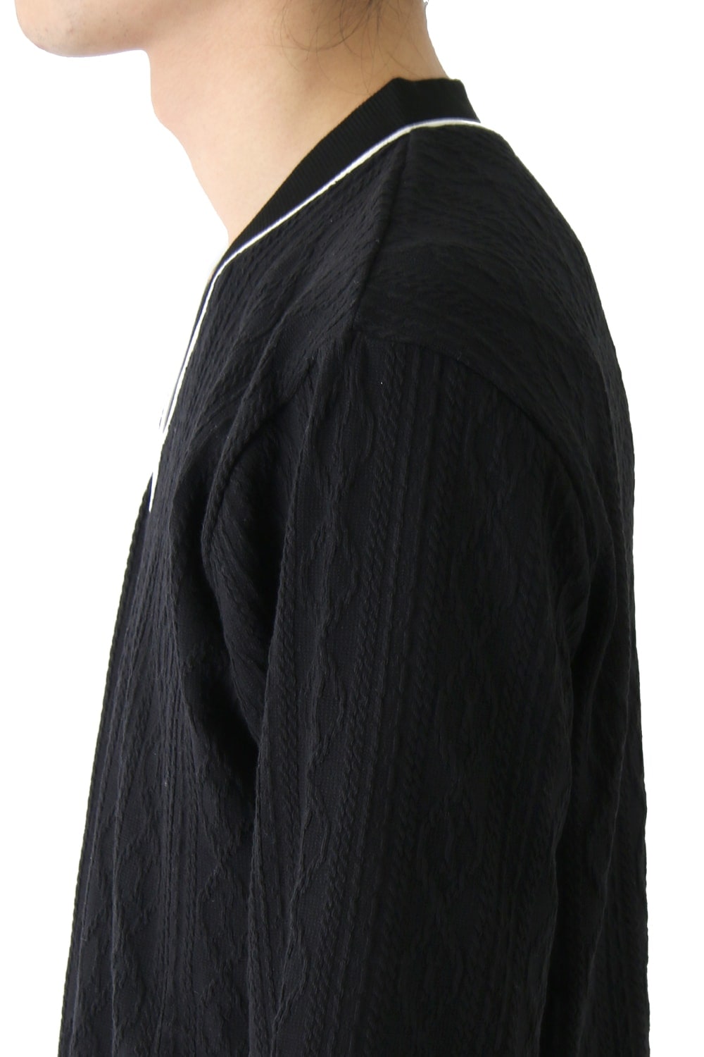 LIGHTケーブル V NECK KNIT (BLACK)