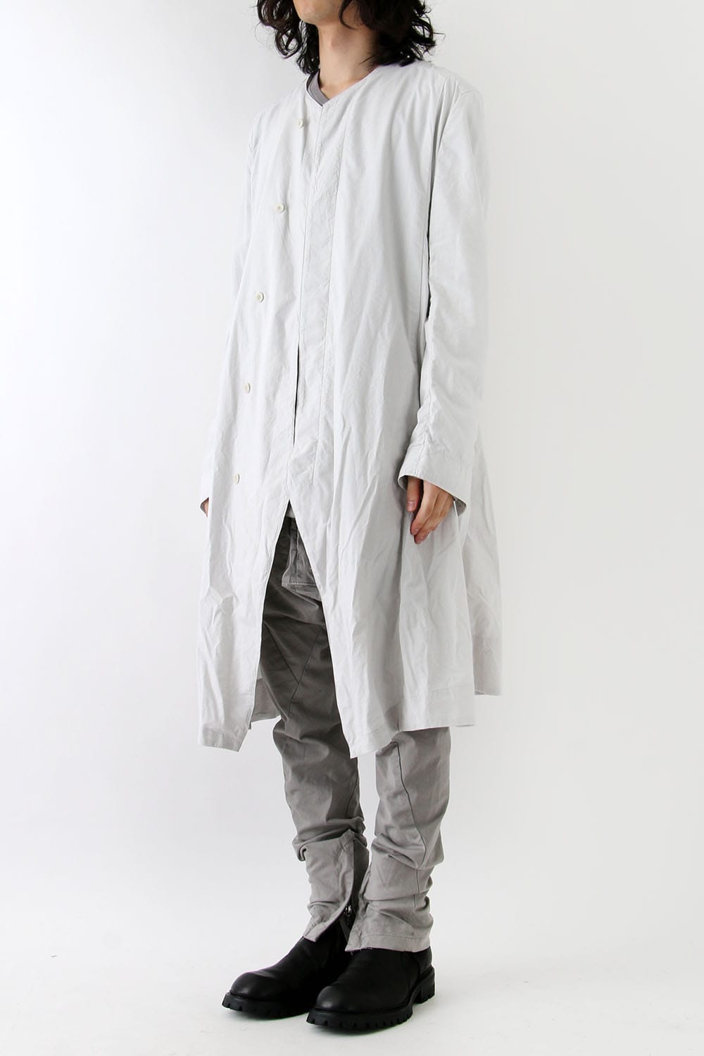 SEAMED COLLARLESS SHIRT COAT