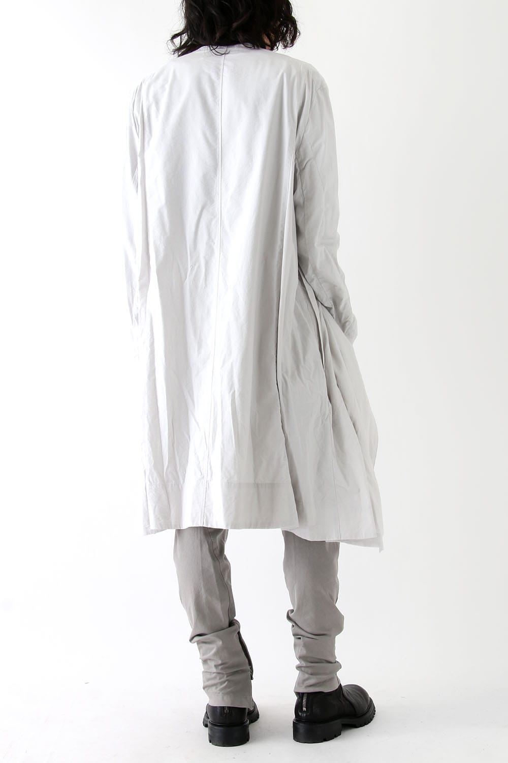 SEAMED COLLARLESS SHIRT COAT