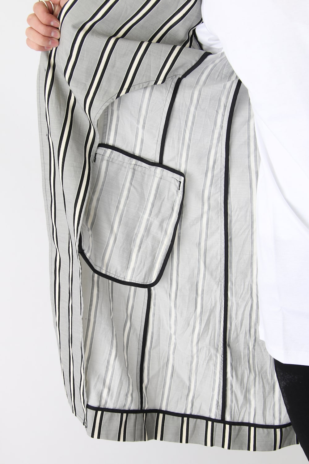 GROOVE STRIPE JACQUARD LONG JACKET