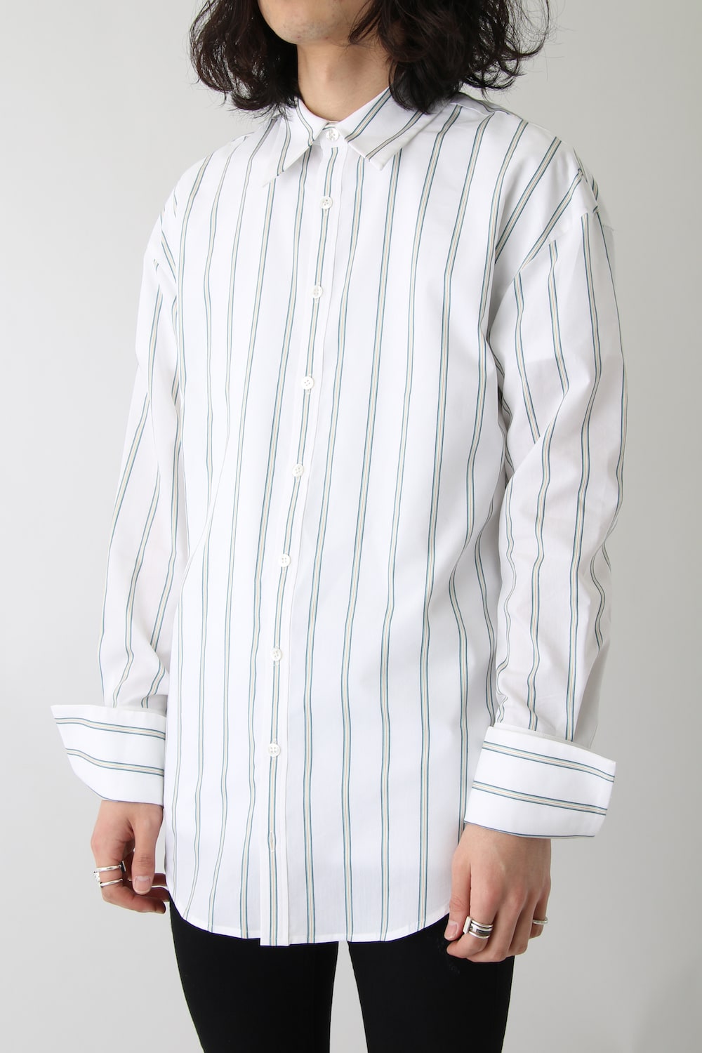 LINE STRIPE LOOSE SHIRTS