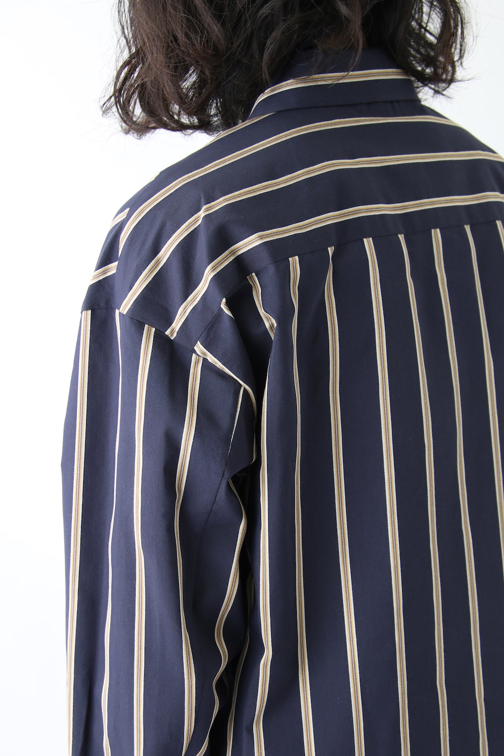 LINE STRIPE LOOSE SHIRTS
