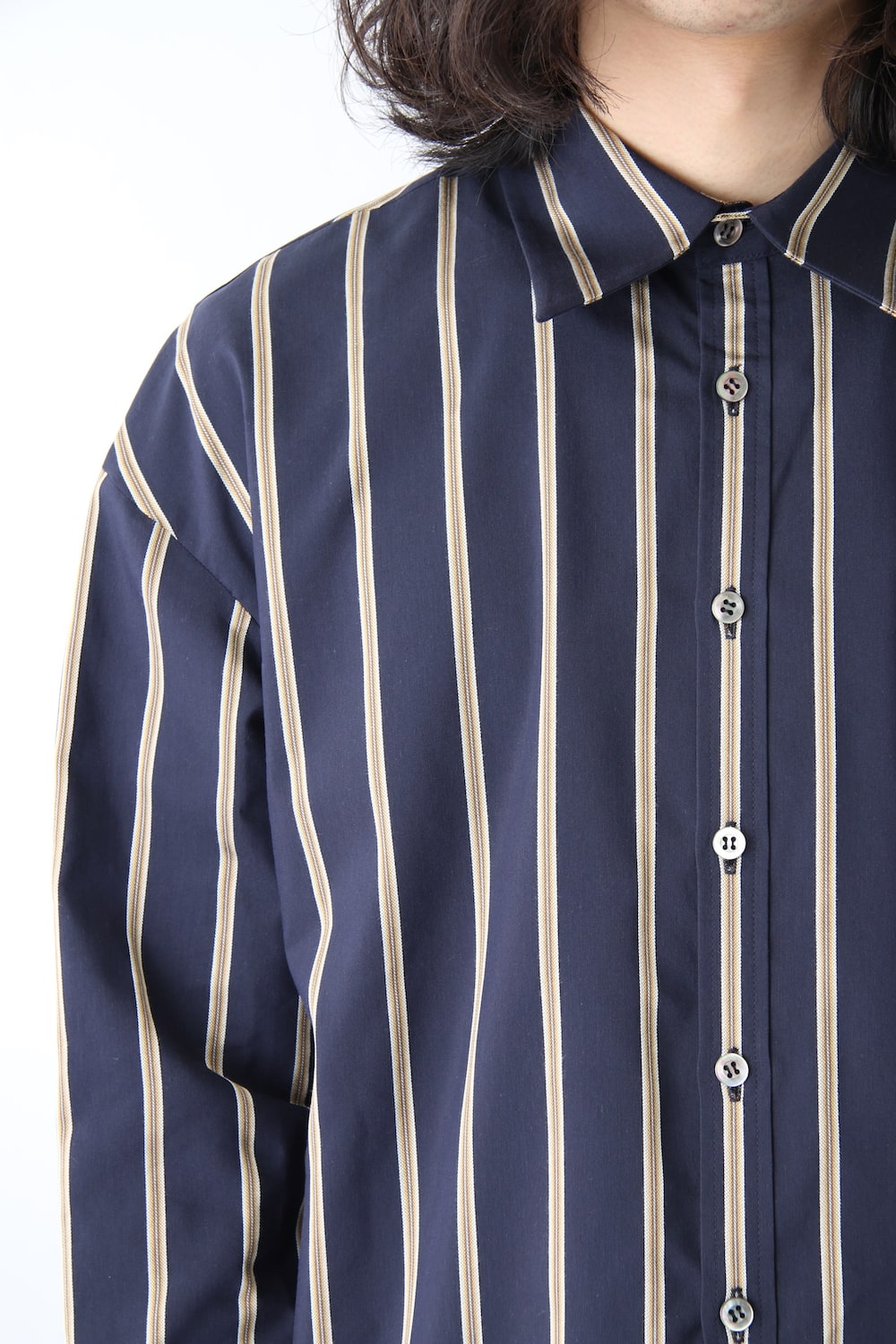 LINE STRIPE LOOSE SHIRTS