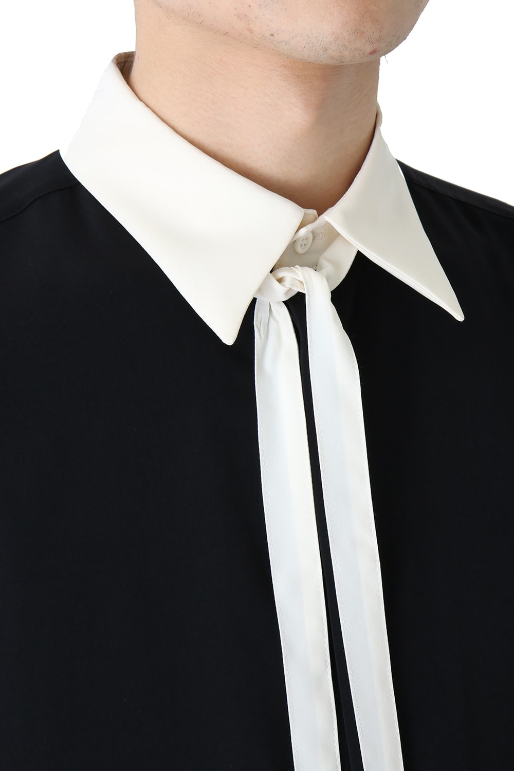 LAMBERT CREPE DE CHINE BOW COLLAR SHIRT (BLACK)