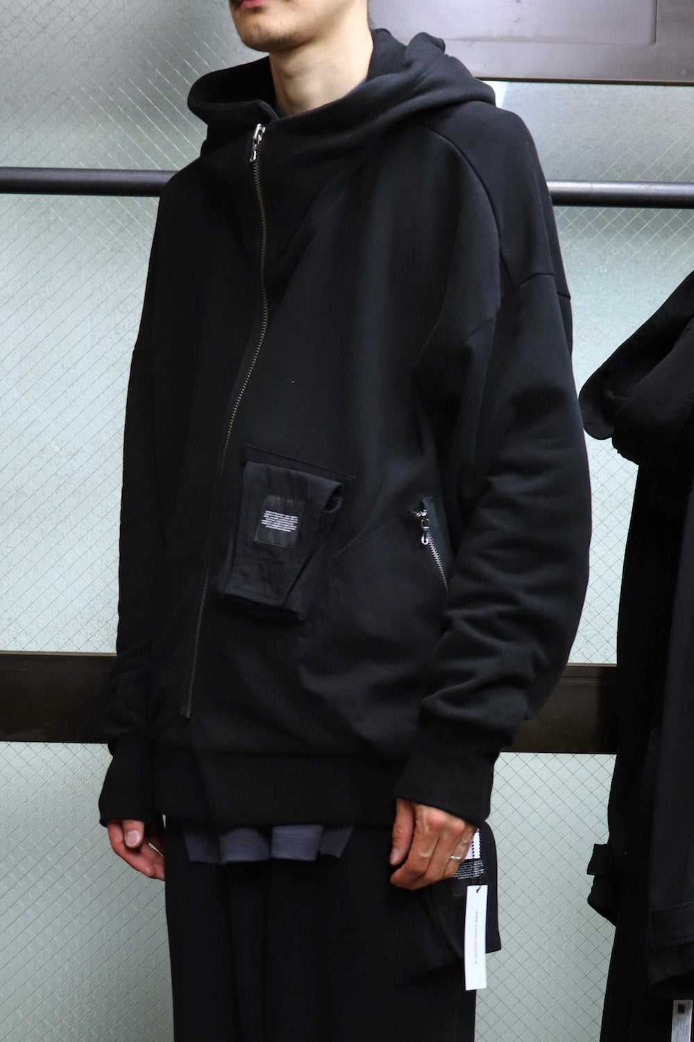 CONTRAST HOODIE Black