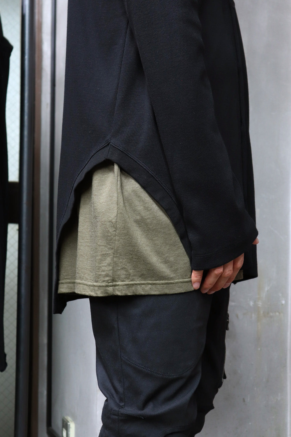 FRAMED HEM CARDIGAN Black