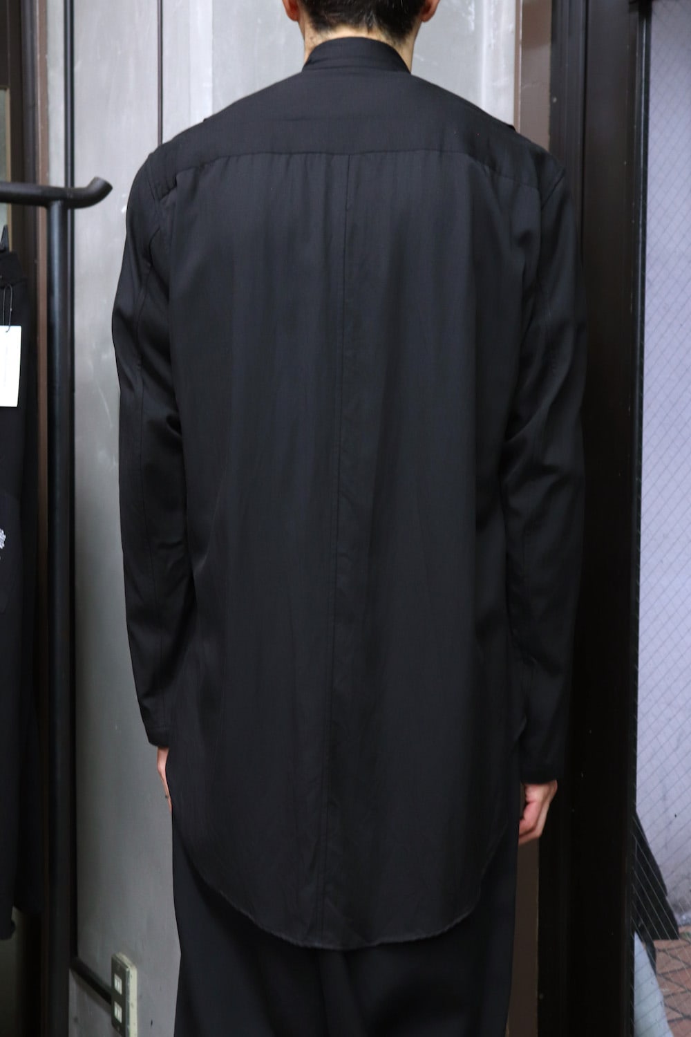 FRONT TUCK SHIRT Black