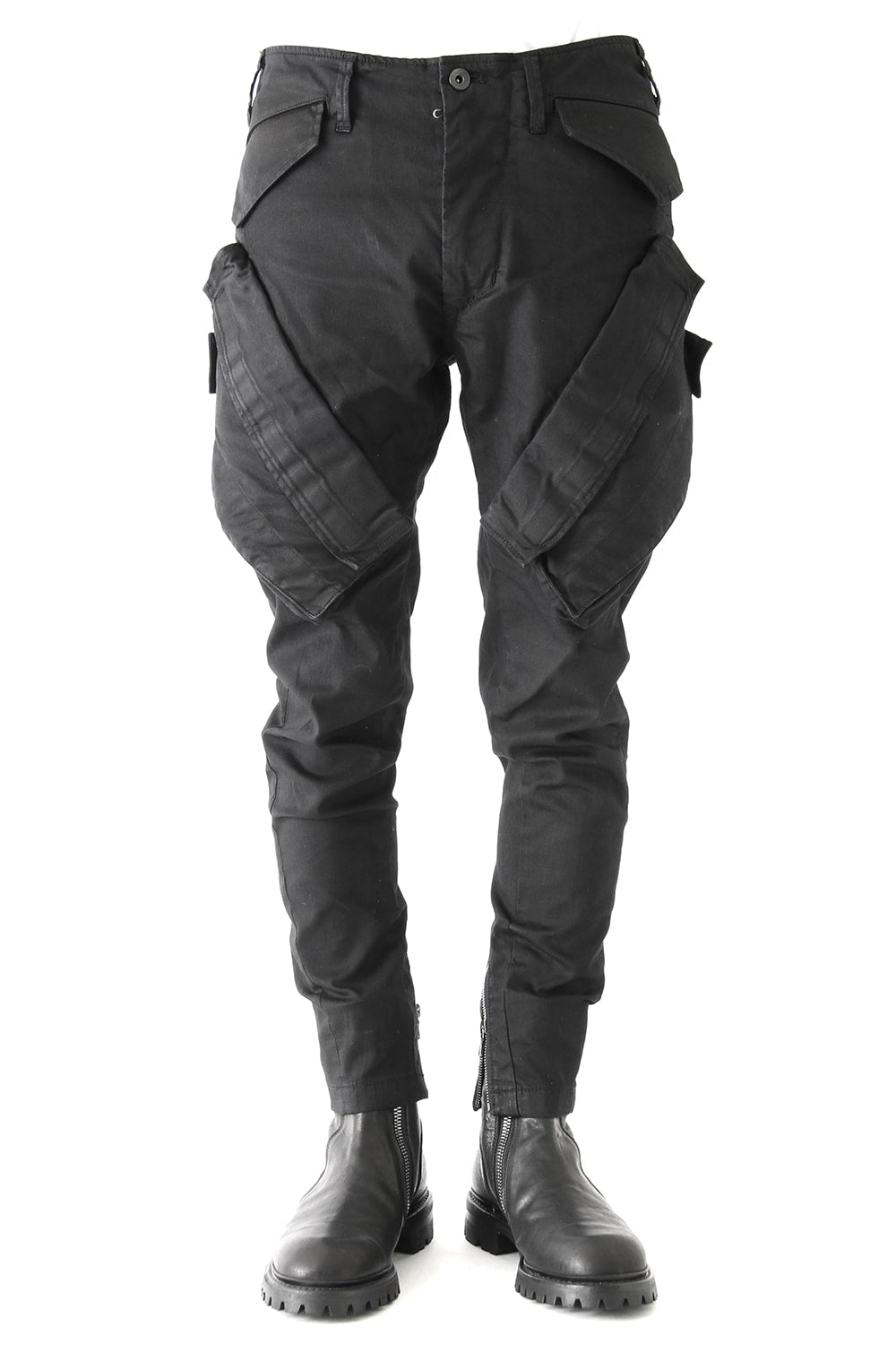 VERTICAL GASMASK CARGO PANTS