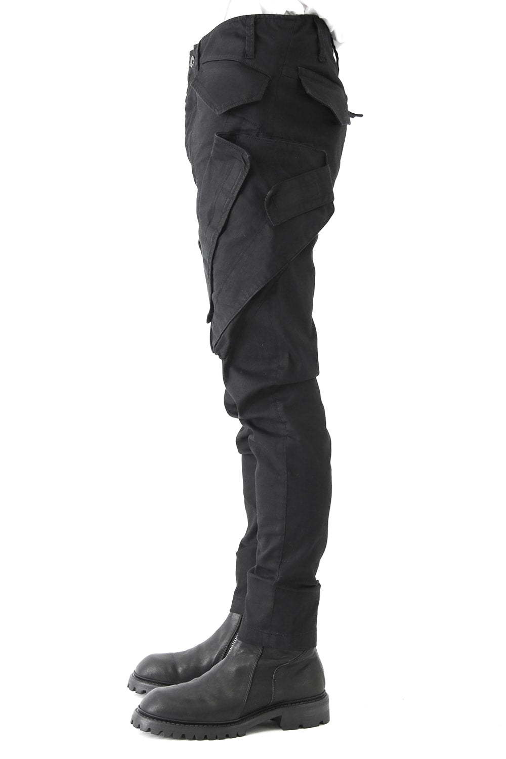 VERTICAL GASMASK CARGO PANTS